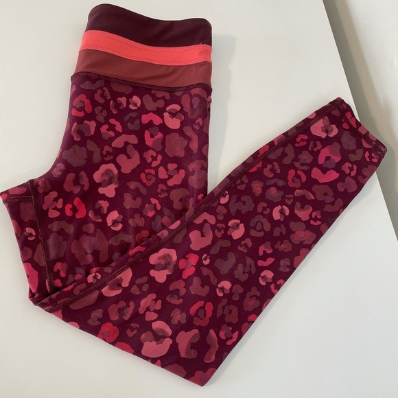 Athleta Pants - Athleta Elation 7/8 Tights Leggings Sz M